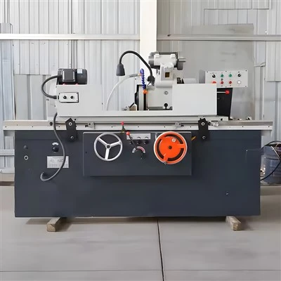 เครื่องเจียรทรงกระบอก CNC อเนกประสงค์: เครื่องเจียรภายในและภายนอกที่มีความแม่นยำสูง-